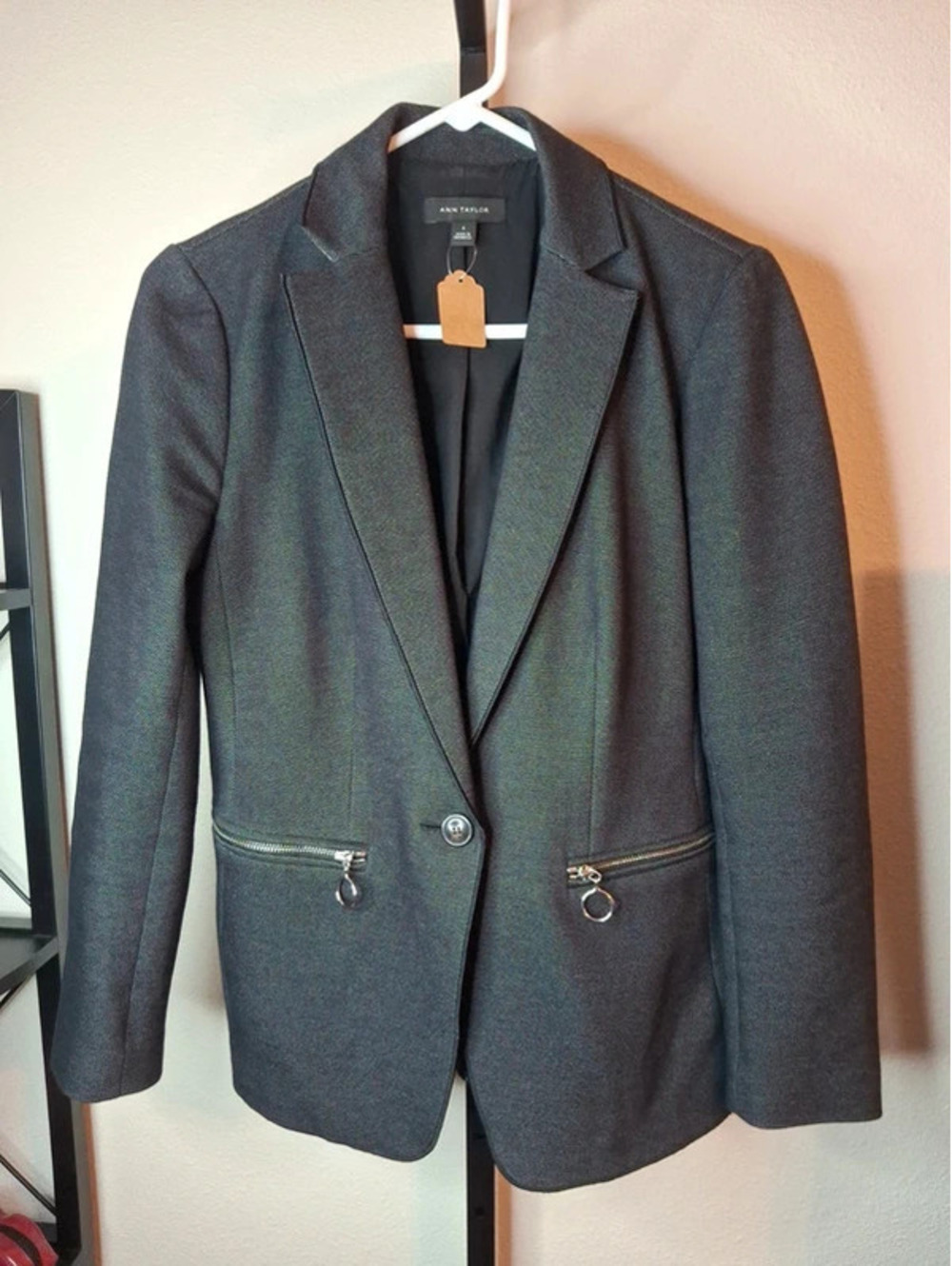 Ann Taylor Single-button Blazer Size 6